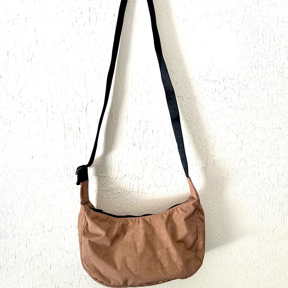 BAGGU Small Crescent Crossbody Bag in “Cocoa”